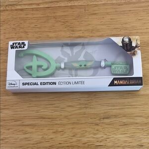 Star Wars Mandalorian Special Edition Key